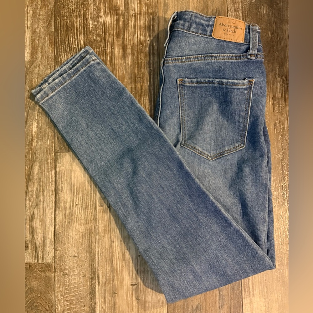 Abercrombie & Fitch Women’s High Rise Ankle Jeans